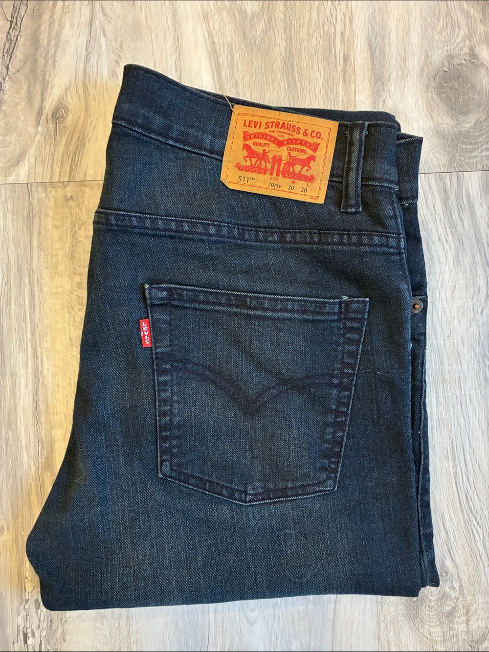 Levi's 511 Men's Slim Straight Jeans in Dark Indigo 30x30